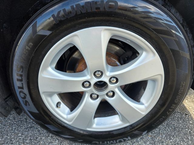 ToyotaSienna LE Minivan 4D10