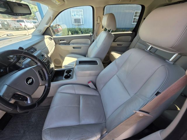 ChevroletAvalanche LT Sport Utility Pickup 4D 5 1/4 ft12