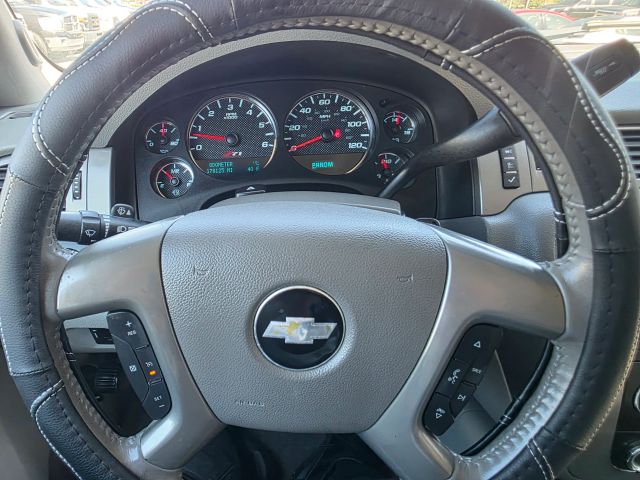 ChevroletAvalanche LT Sport Utility Pickup 4D 5 1/4 ft15