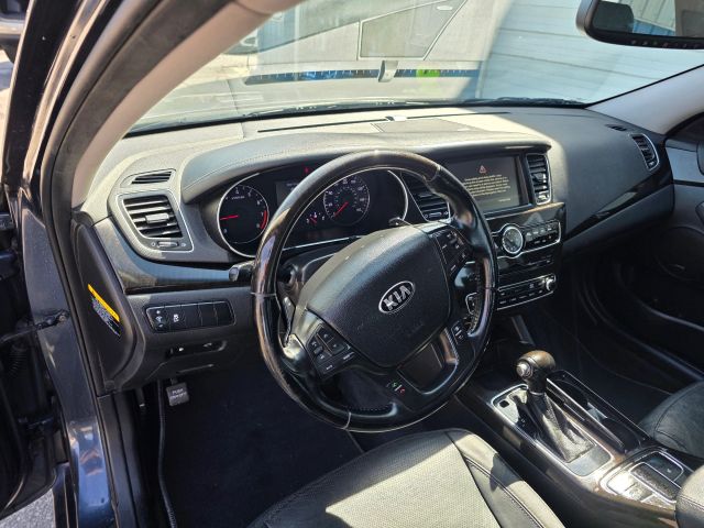 KiaCadenza Premium Sedan 4D13