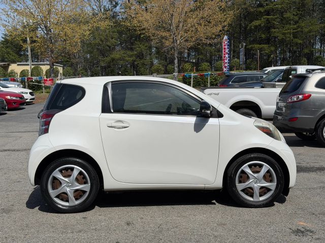 ScioniQ Hatchback 2D6