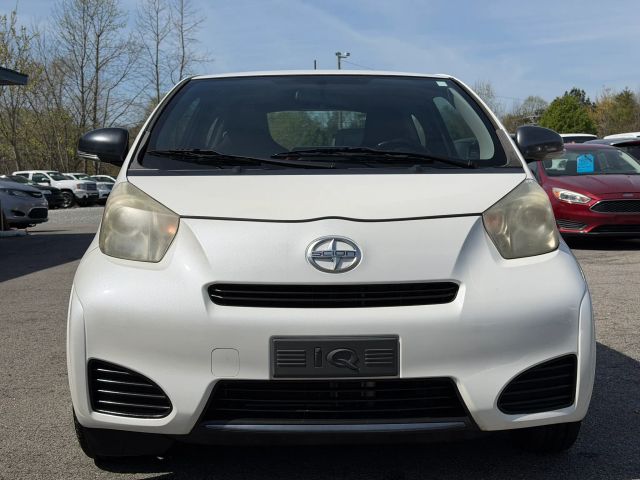 ScioniQ Hatchback 2D8