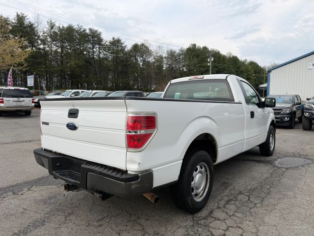 FordF150 Regular Cab XL Pickup 2D 8 ft5
