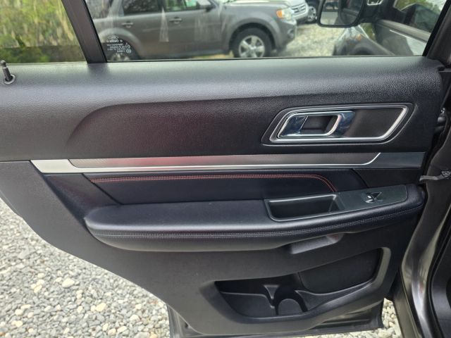 FordExplorer Sport SUV 4D19