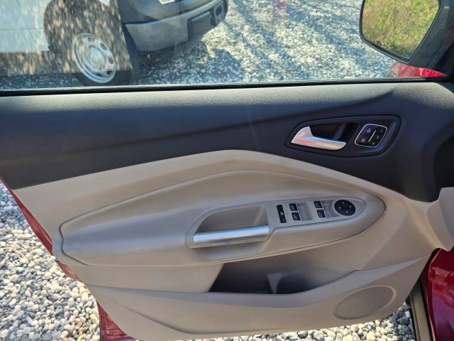 FordEscape Titanium Sport Utility 4D11