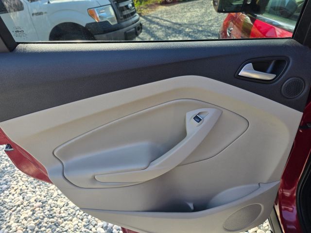FordEscape Titanium Sport Utility 4D19