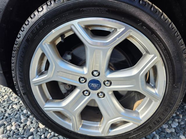 FordEscape Titanium Sport Utility 4D9