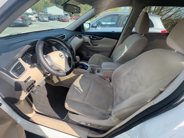 NissanRogue SV Sport Utility 4D18