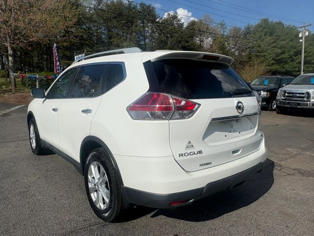 NissanRogue SV Sport Utility 4D3