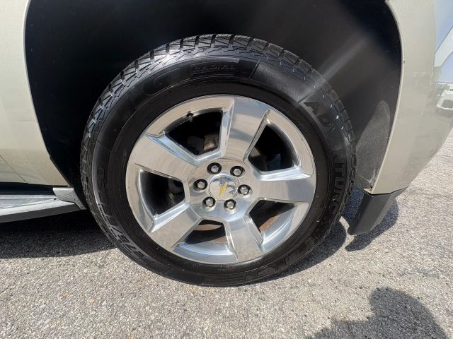 ChevroletTahoe LT Sport Utility 4D23
