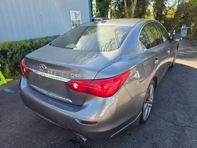 INFINITIQ50 3.7 Premium Sedan 4D5