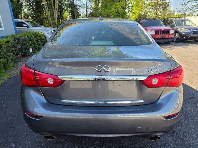 INFINITIQ50 3.7 Premium Sedan 4D6