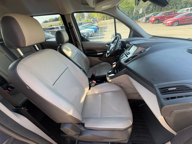 FordTransit Connect Passenger XLT Van 4D21