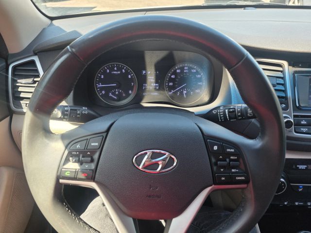 HyundaiTucson Sport SUV 4D15