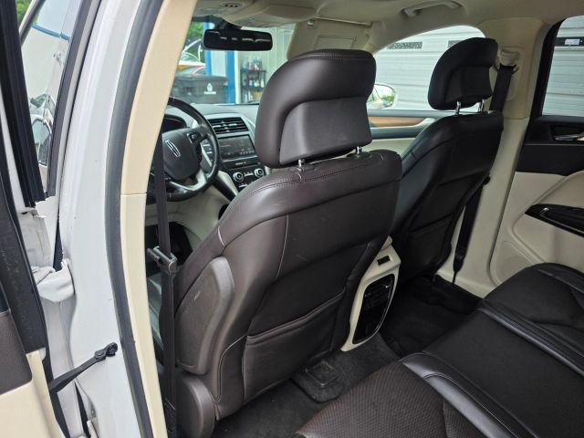 LincolnMKC Sport Utility 4D20