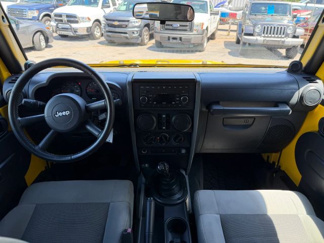 JeepWrangler Unlimited X Sport Utility 4D10