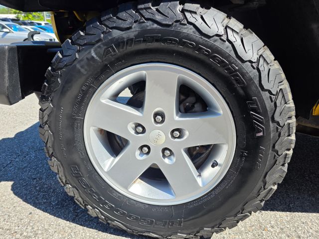 JeepWrangler Unlimited X Sport Utility 4D14