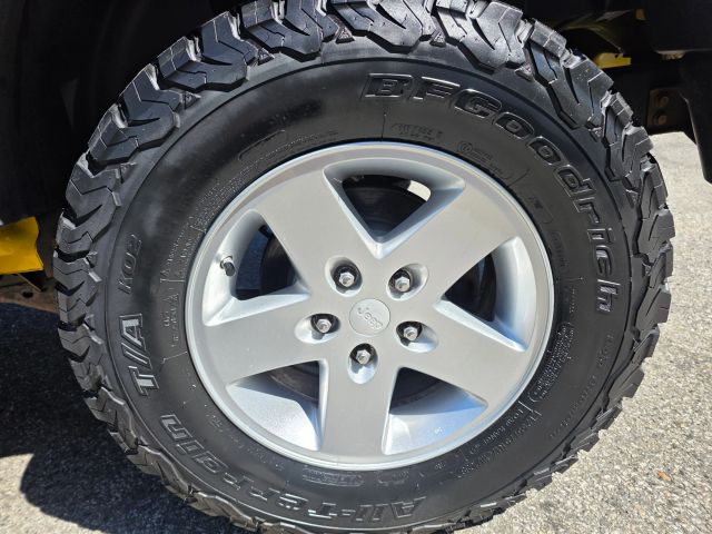 JeepWrangler Unlimited X Sport Utility 4D15