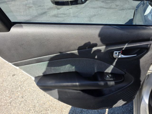 DodgeDart SXT Sedan 4D18