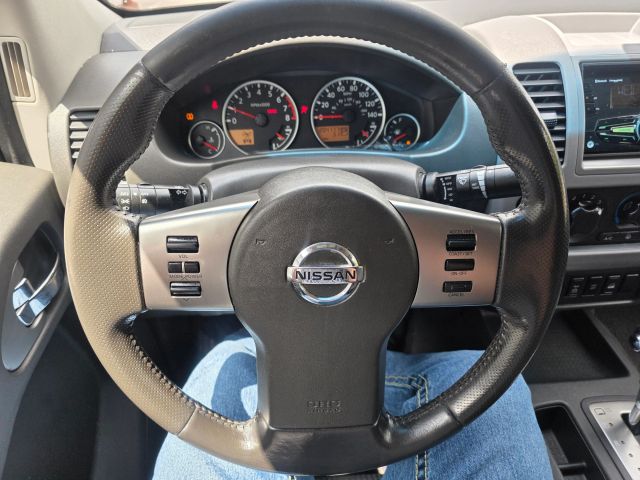 NissanFrontier Crew Cab Nismo Pickup 4D 5 ft15