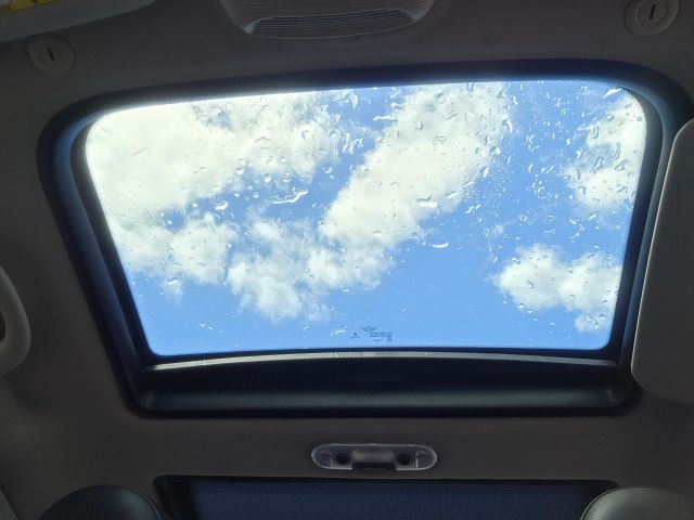 MINIHardtop 4 Door Cooper S Hatchback 4D17