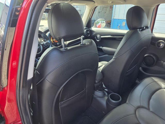 MINIHardtop 4 Door Cooper S Hatchback 4D19