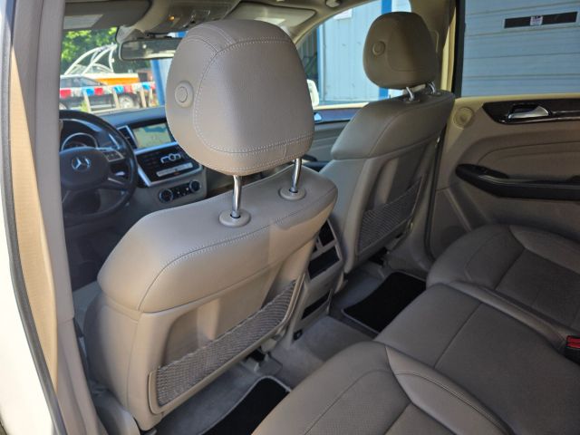 Mercedes-BenzM-Class ML 350 4MATIC Sport Utility 4D20