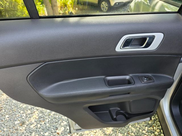 FordExplorer Limited Sport Utility 4D19
