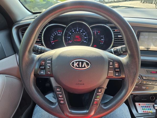 KiaOptima LX Sedan 4D15