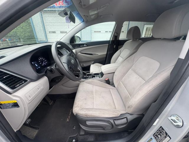HyundaiTucson SE Sport Utility 4D14