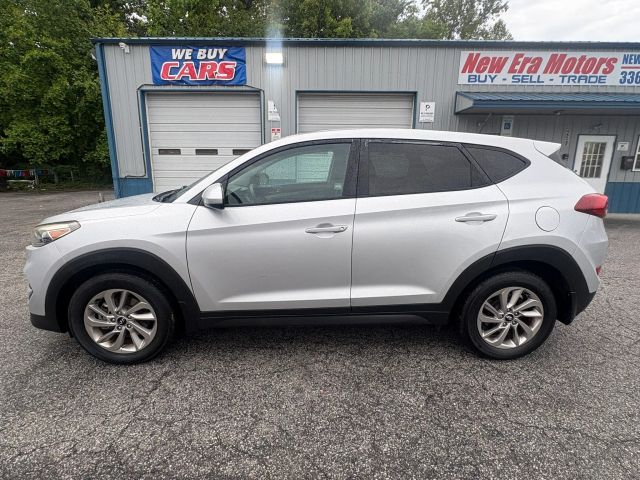 HyundaiTucson SE Sport Utility 4D2