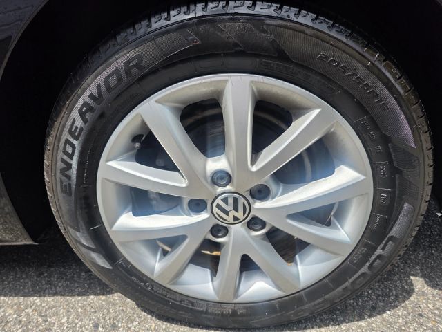 VolkswagenJetta 1.8T SE Sedan 4D10