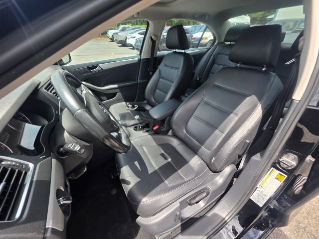 VolkswagenJetta 1.8T SE Sedan 4D14
