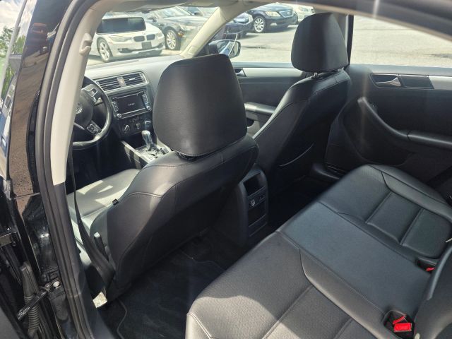 VolkswagenJetta 1.8T SE Sedan 4D19