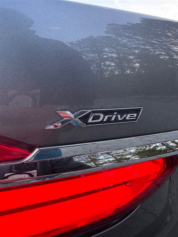 2019 BMW 7-Series  photo