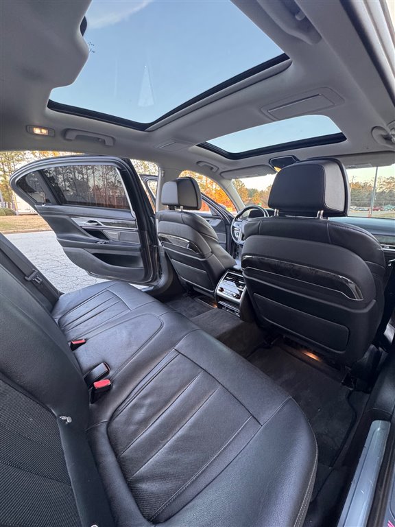 2019 BMW 7-Series  photo