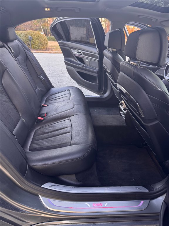 2019 BMW 7-Series  photo