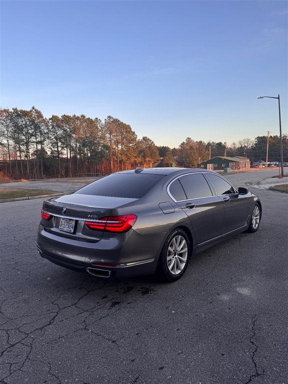 2019 BMW 7-Series  photo
