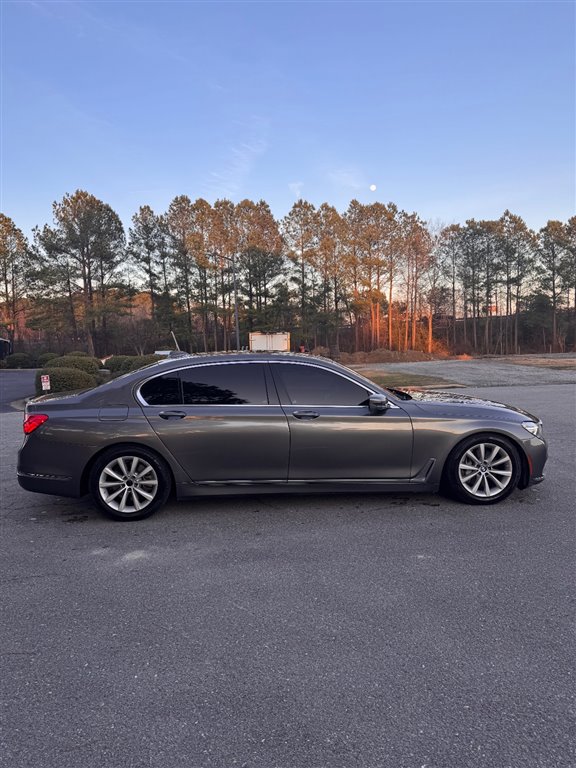 2019 BMW 7-Series  photo