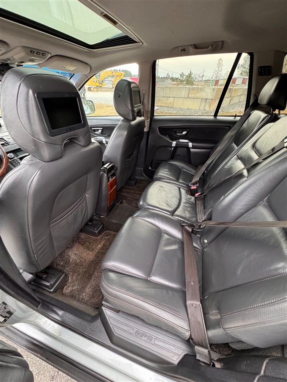 2008 Volvo XC90 V8 photo