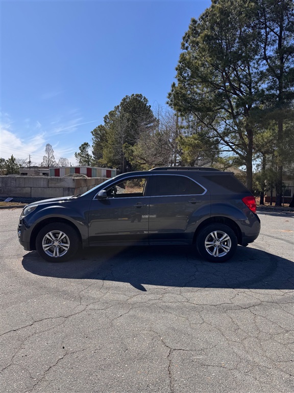 2010 Chevrolet Equinox LT photo