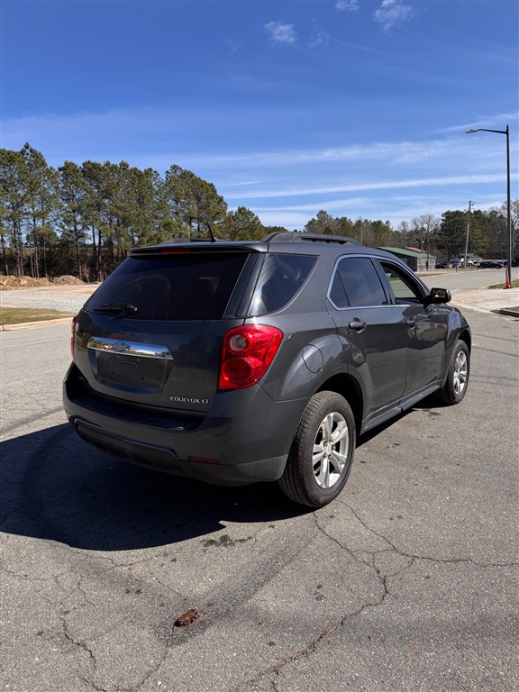 2010 Chevrolet Equinox LT photo