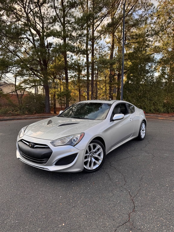 2013 Hyundai Genesis Coupe 2.0T photo
