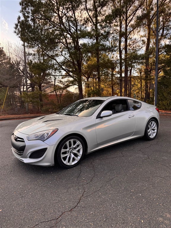 2013 Hyundai Genesis Coupe 2.0T photo