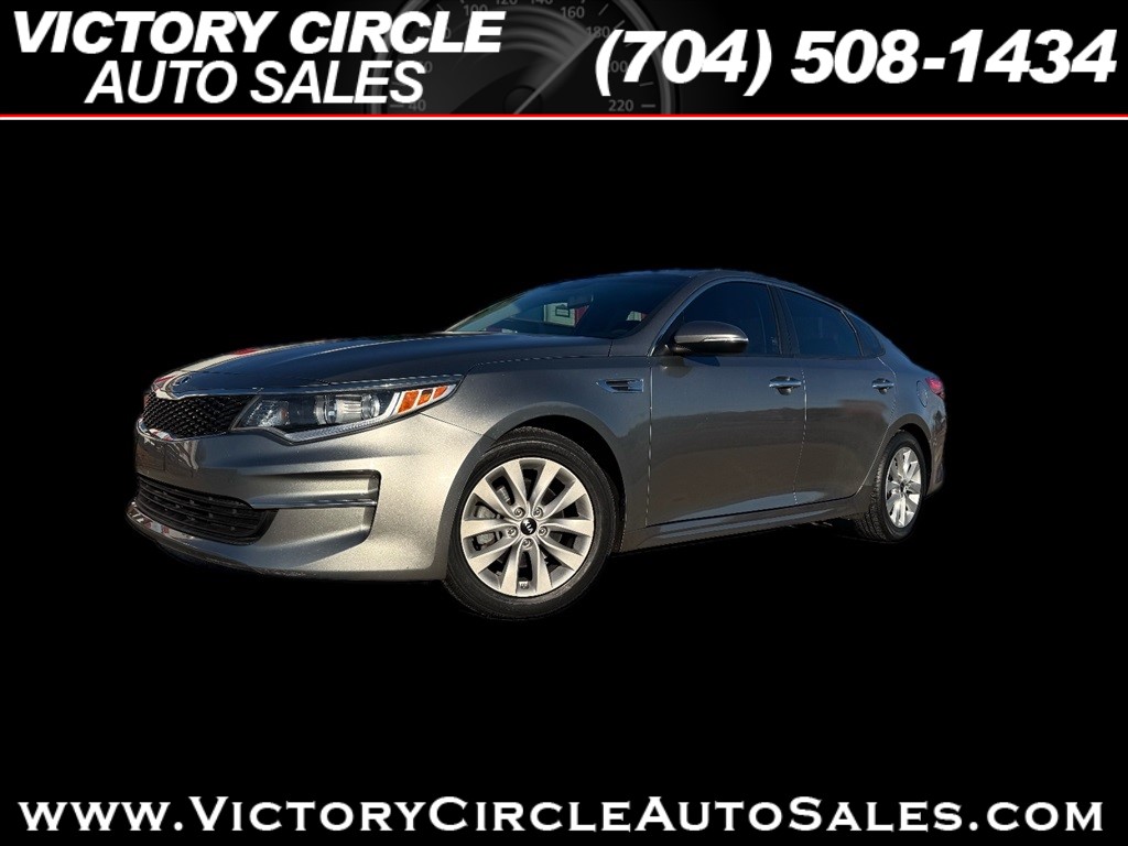 2017 Kia Optima LX AT's photo