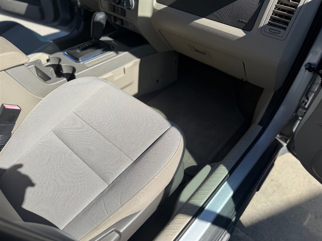 2011 Ford Escape XLT photo