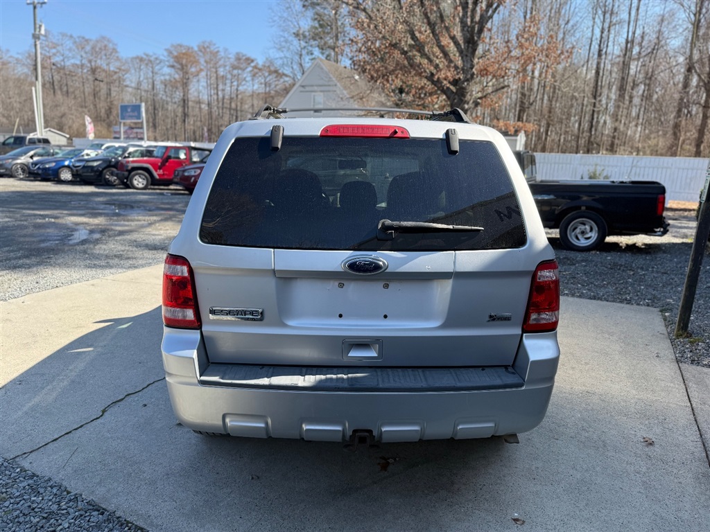 2011 Ford Escape XLT photo