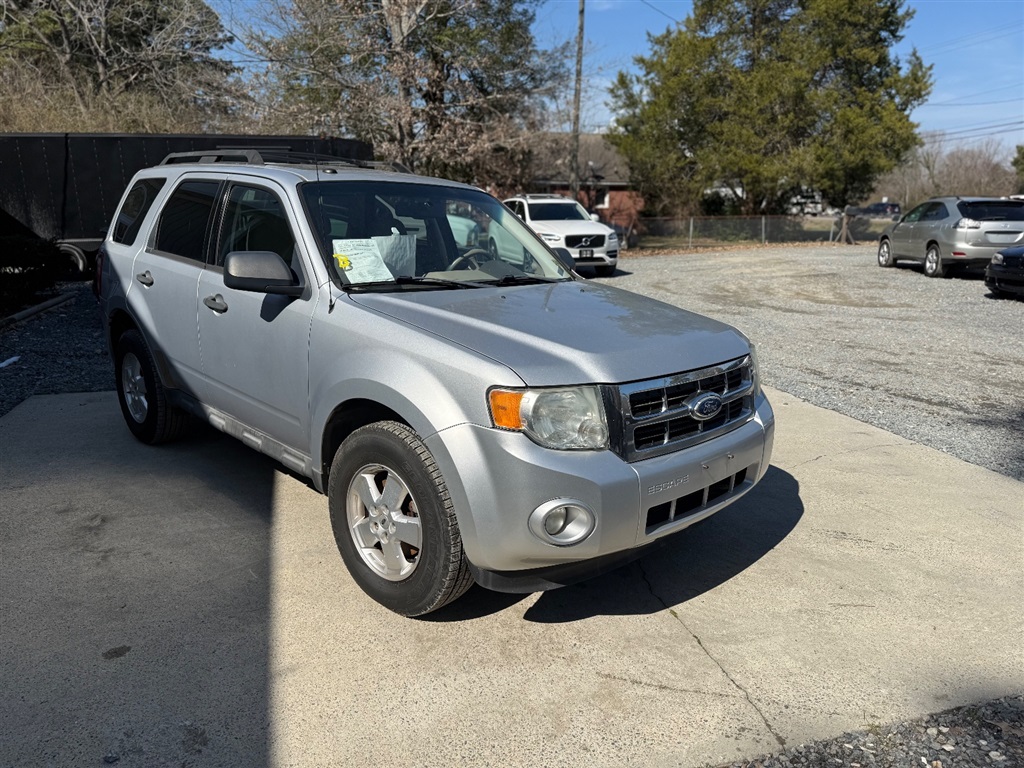 2011 Ford Escape XLT photo