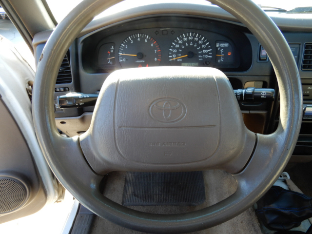 1999 Toyota Tacoma photo